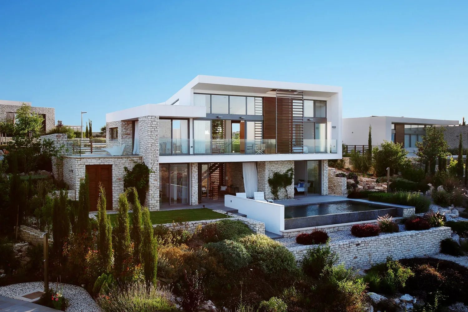 A villa within Minthis
