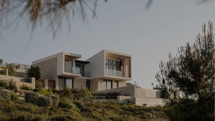 Architecture in the hillside setting